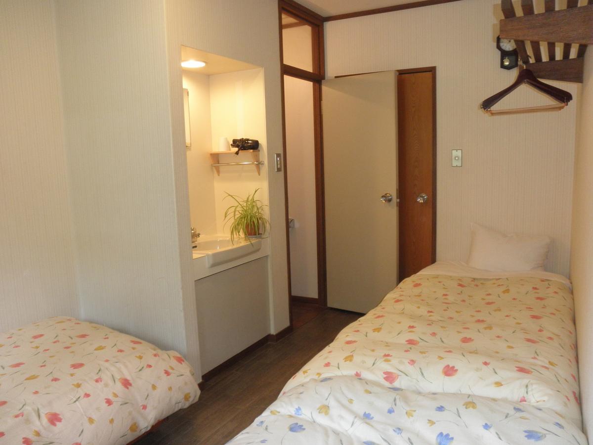 Pension Lausanne Fujikawaguchiko Exterior foto